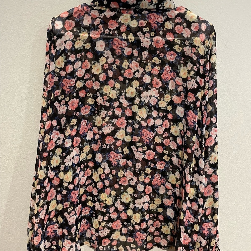 Sheer black About a Girl floral button up blouse Size L - Picture 3 of 7